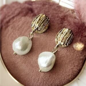 NEW 14K yellow gold plated baroque pearl drop earrings jewelry B22B